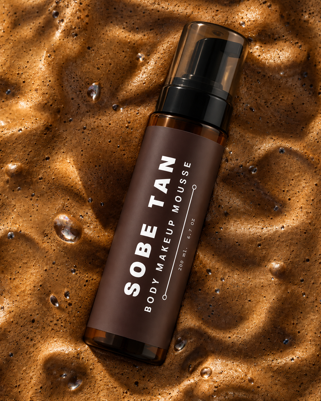 Bienvenido a Miami 14% DHA 200 ml mousse bottle with a transparent cap, lying diagonally on brown foam.